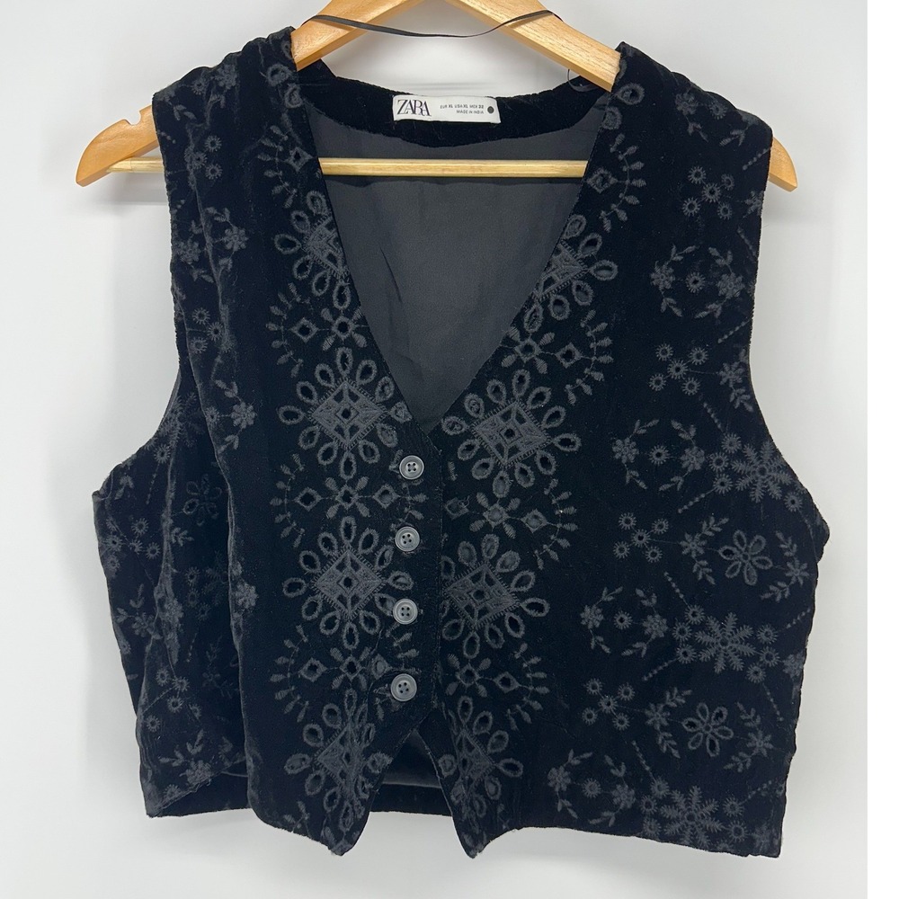 Zara Vest Womens XL Black Embroidered Velvet Waistcoat Boho Goth Button Front